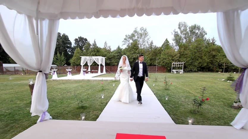 Videoclip de 7ARTs for Wedding - Foto & Video la Artist - Salon Evenimente