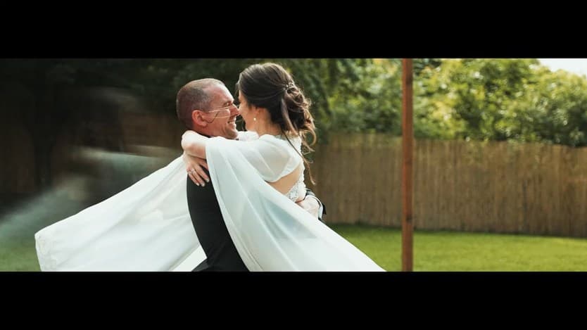 Videoclip de Marius Moldoveanu Videographer la By the Lake