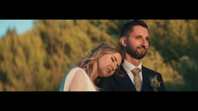 Videoclip de Marius Moldoveanu Videographer la The Green Spot Wedding BARN