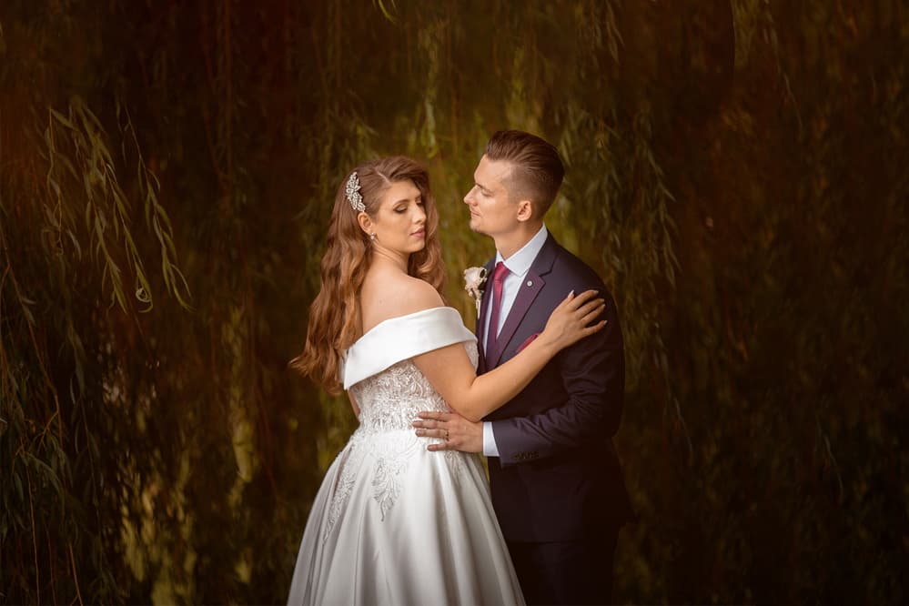 Adrian & Larisa - Fotografii de Triff Studio