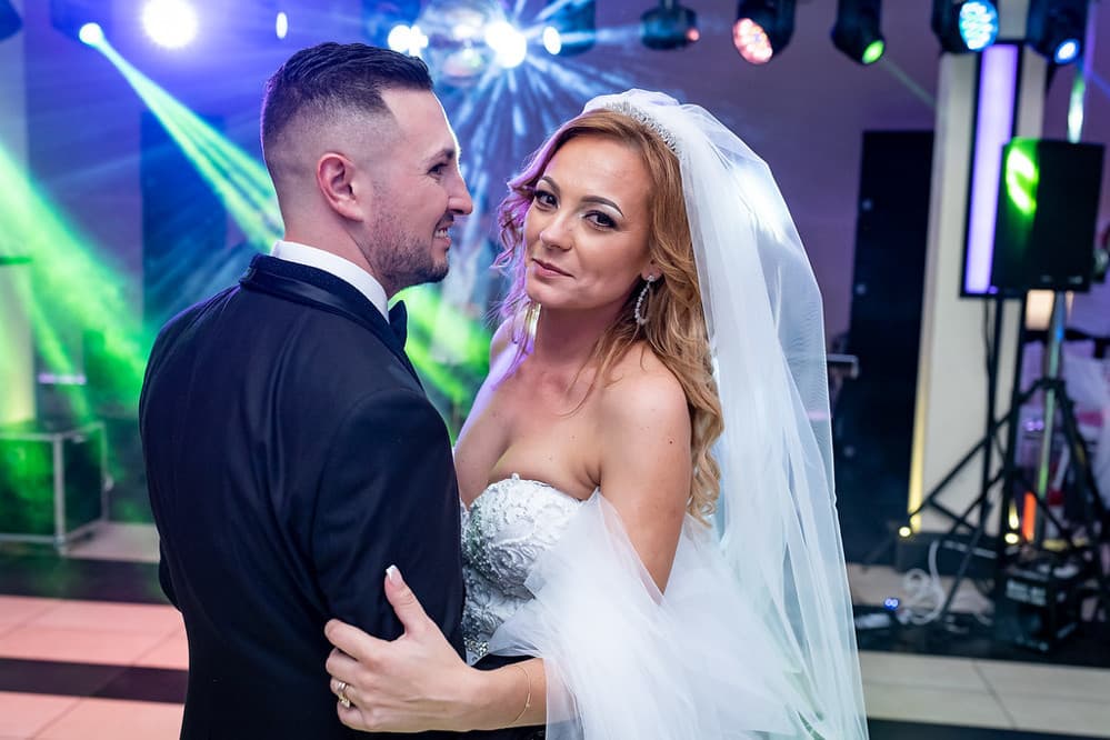 Laura & Bogdan - Fotografii de Nelutu Rosu