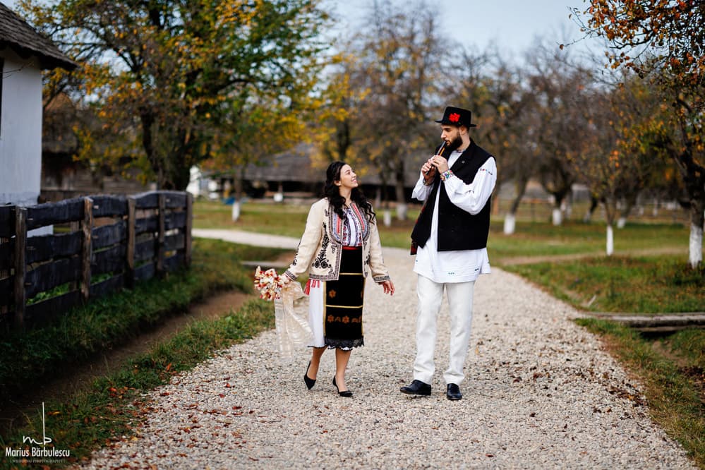 Roxana &amp; RareÈ™ - Fotografii de Marius Barbulescu