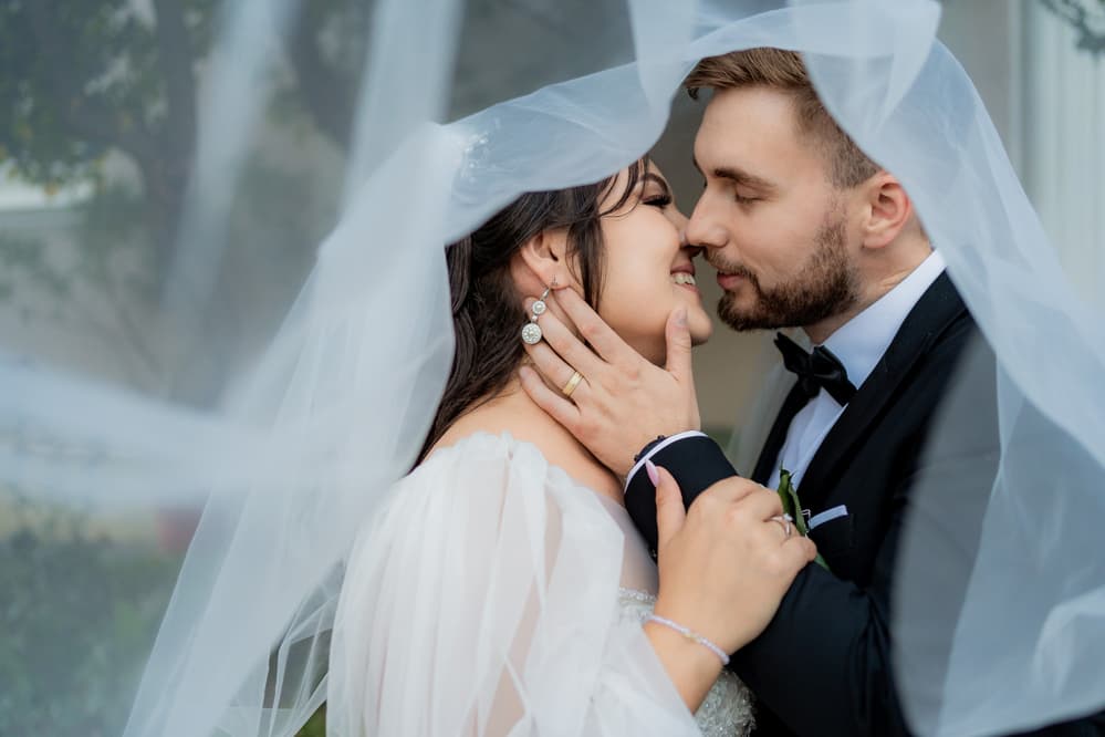 József & Dalma - Fotografii de Weddissimo
