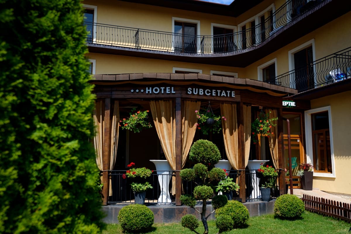 Restaurant Subcetate  - locatie pentru nunti in Arad, Arad