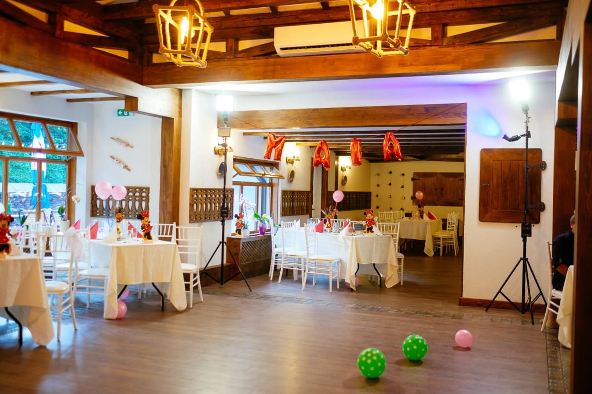 Hanul Traditional Muscelean - locatie pentru nunti in Mihăești, Argeș
