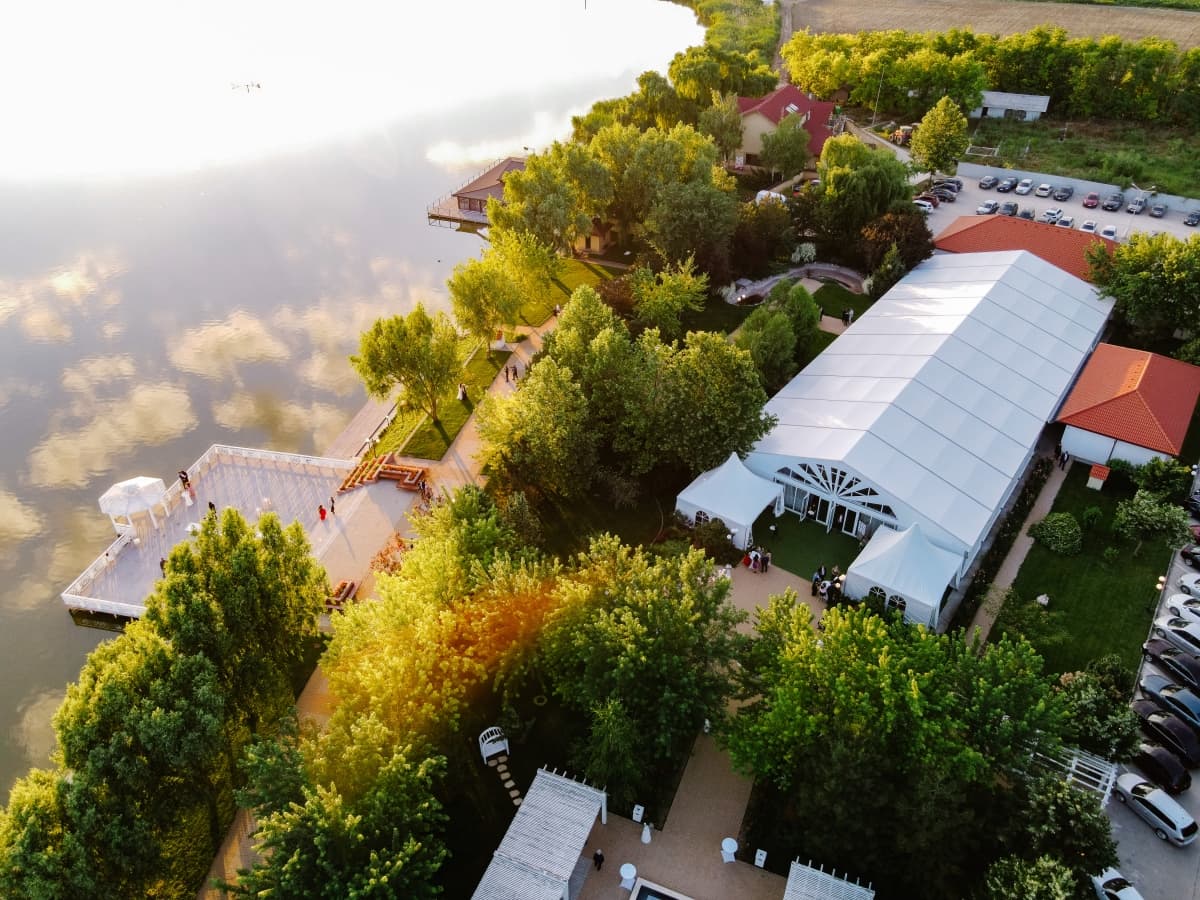 Restaurant Iezer - locatie pentru nunti in Gheorghe Lazăr, Ialomița
