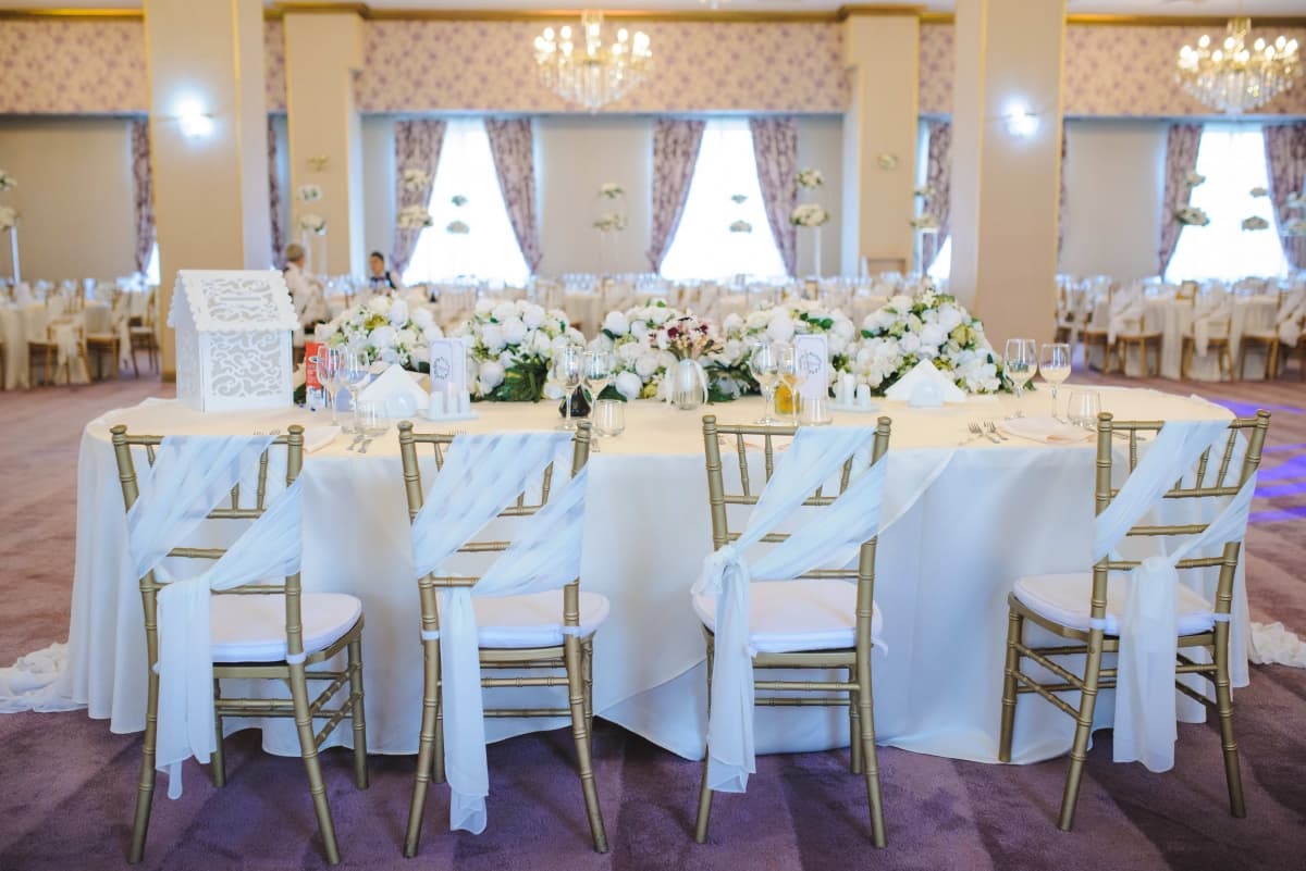 Paradis Royal - locatie pentru nunti in Ramnicu Valcea, Vâlcea