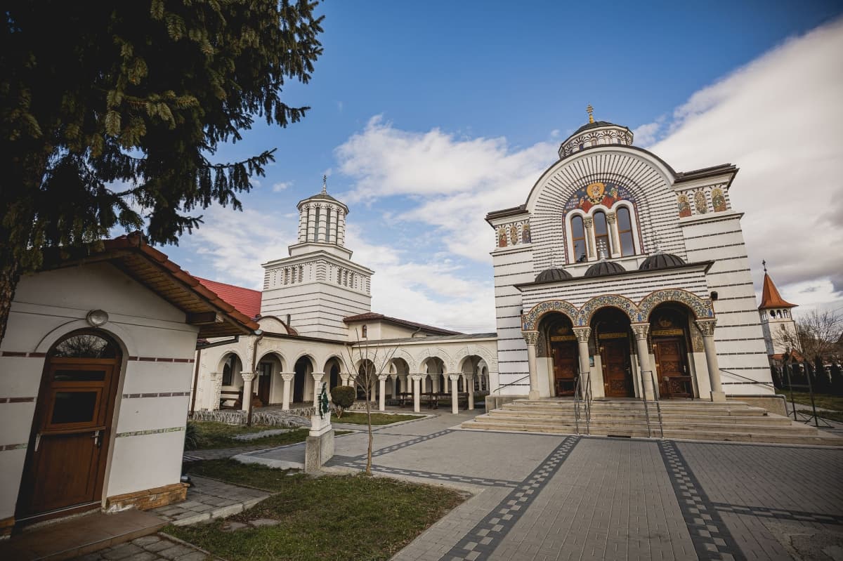 Biserica Ortodoxa Sfantul Nicolae - locatie pentru nunti in Sibiu, Sibiu