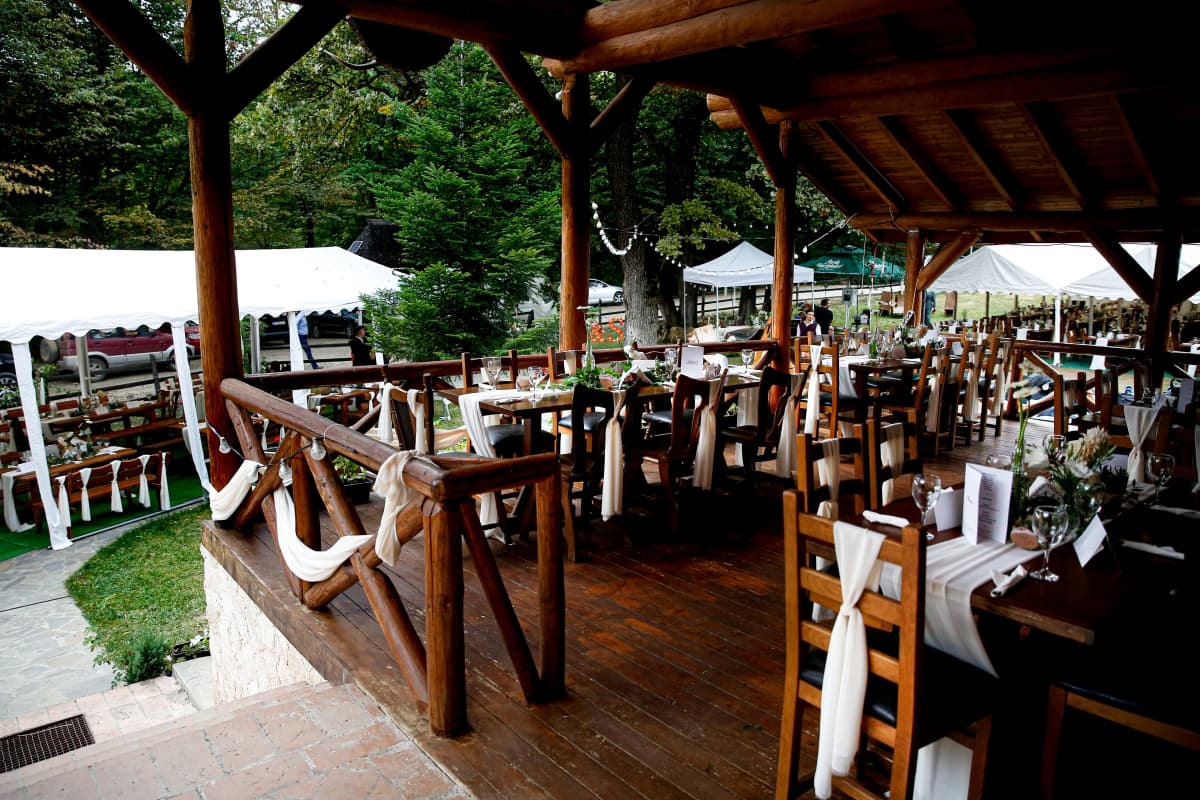 Cabana Izvoranu - locatie pentru nunti in Izvoranu, Buzău