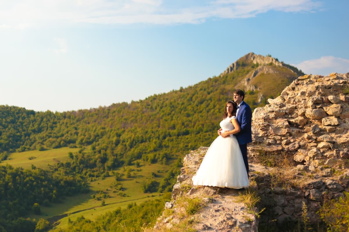 Cetatea Liteni - locatie pentru nunti in Liteni, Cluj
