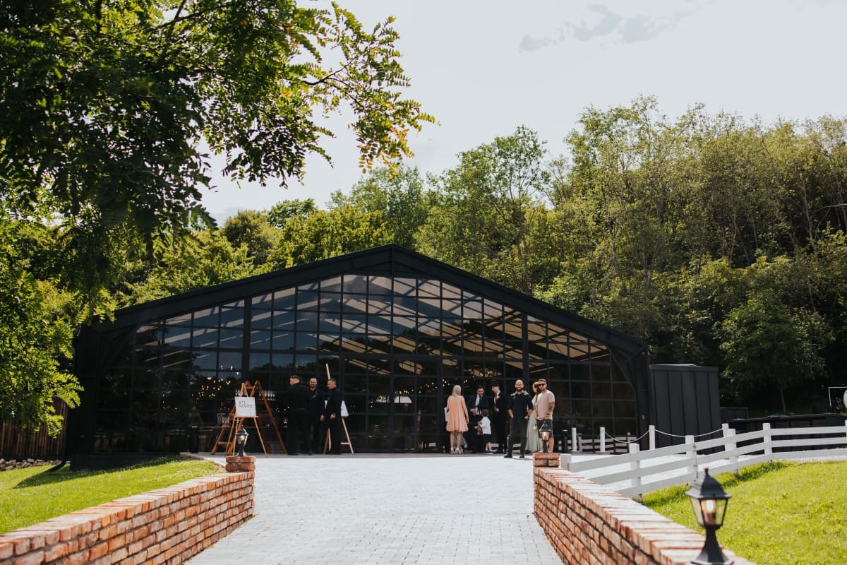 La Foret - locatie pentru nunti in Florești, Cluj