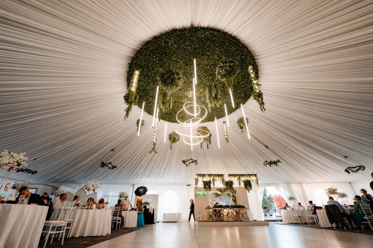 Trattoria Summer Garden &amp; Events - Onesti