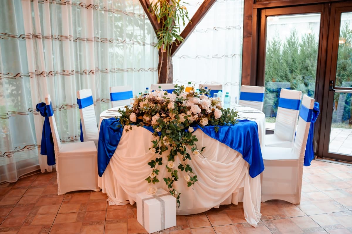 Restaurant Parc Sura Lui Ilea - locatie pentru nunti in Curtea de Argeș, Argeș