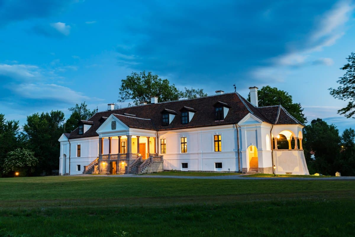 Castelul Kalnoky - Micloșoara