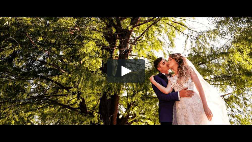 Alina & Laurentiu - Fotografii de Studio Infinie
