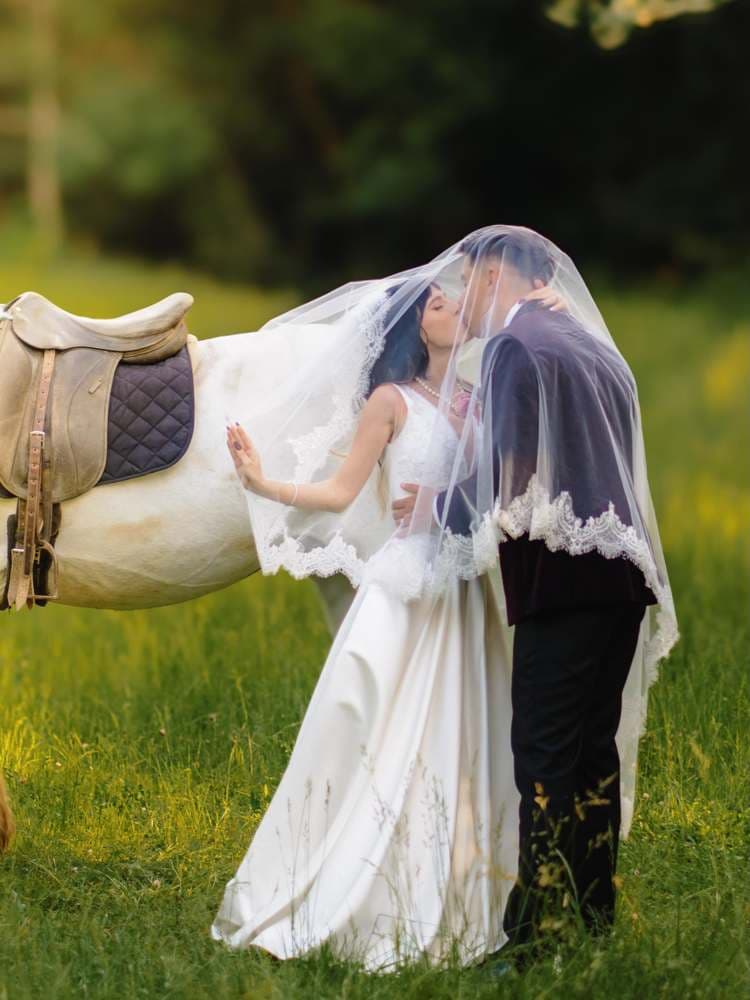 Iulia si Bogdan - Fotografii de EvenimenteUnice