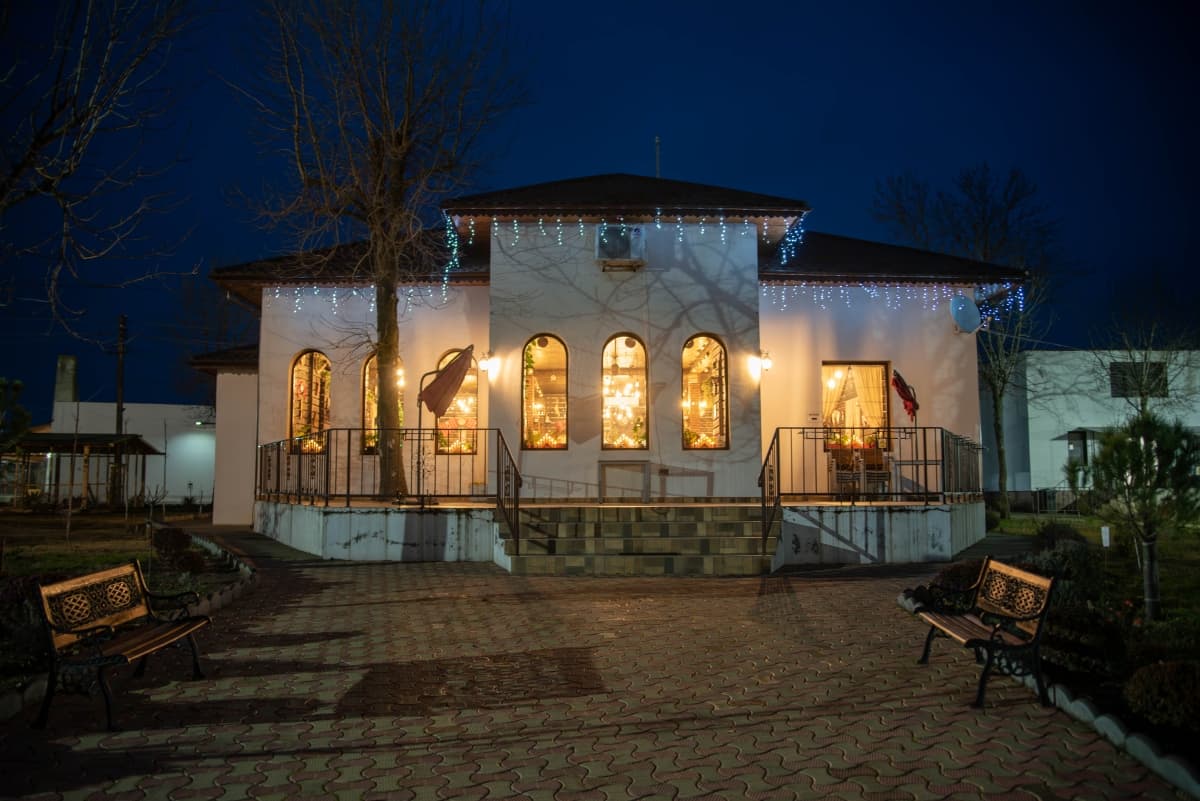 Red House - Slobozia de Sus